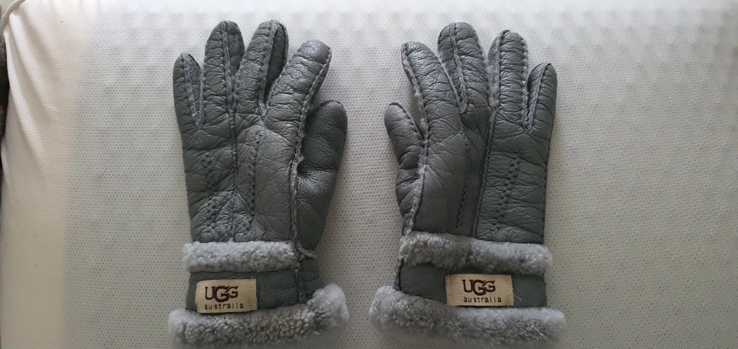 UGG Australia Grey Sheepskin Gloves