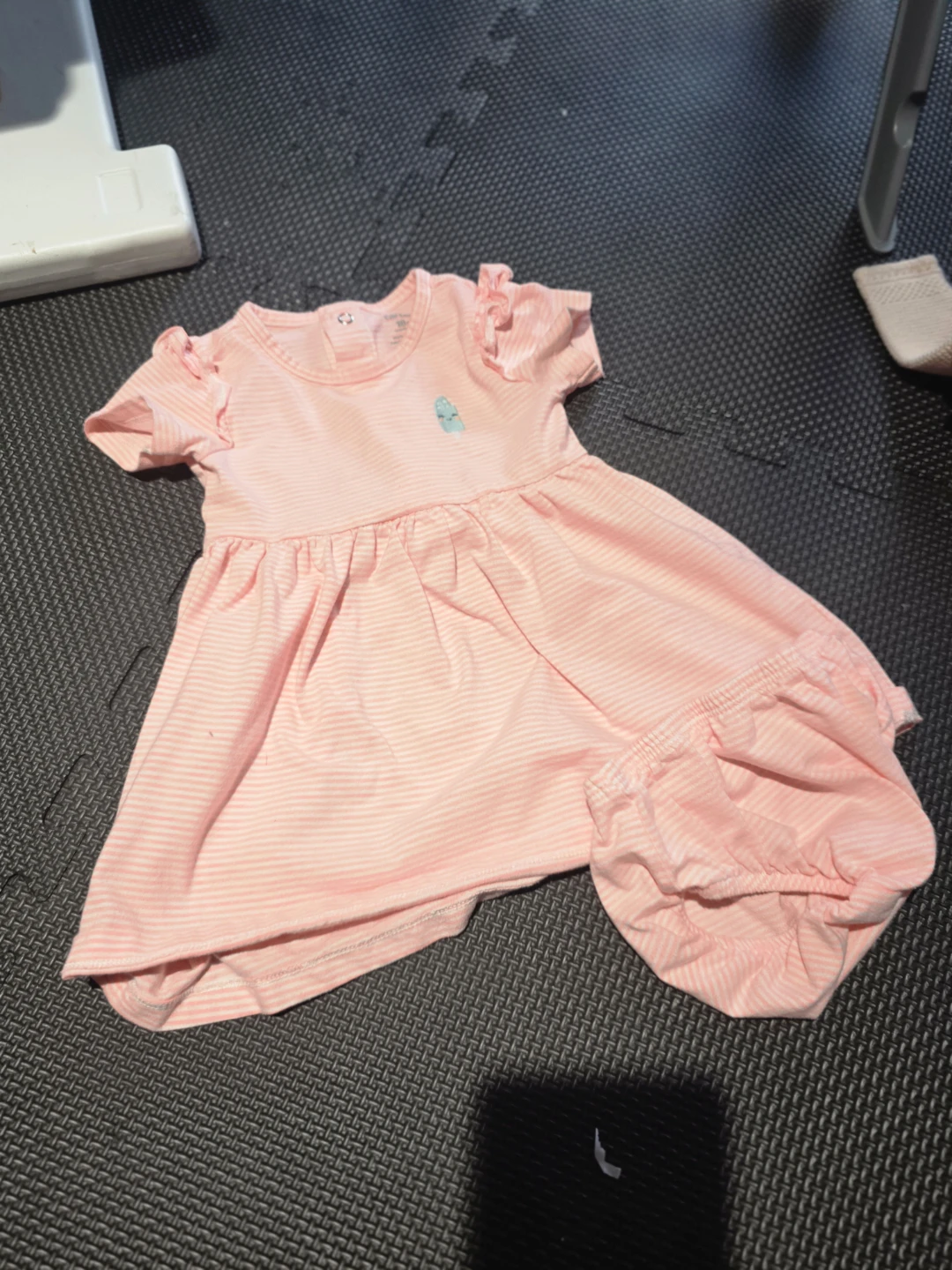🏆Carter's Pink Striped Dress with Bloomers - 18m