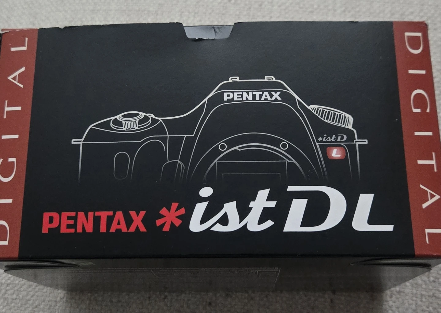 PENTAX *ist DL Digital Camera with Lens and Lowepro Bag