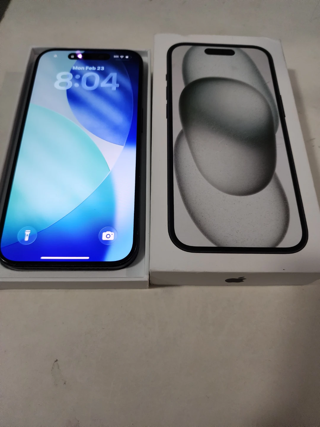 iPhone 15 Pro | 128 GB | FREE DELIVERY - photo 2