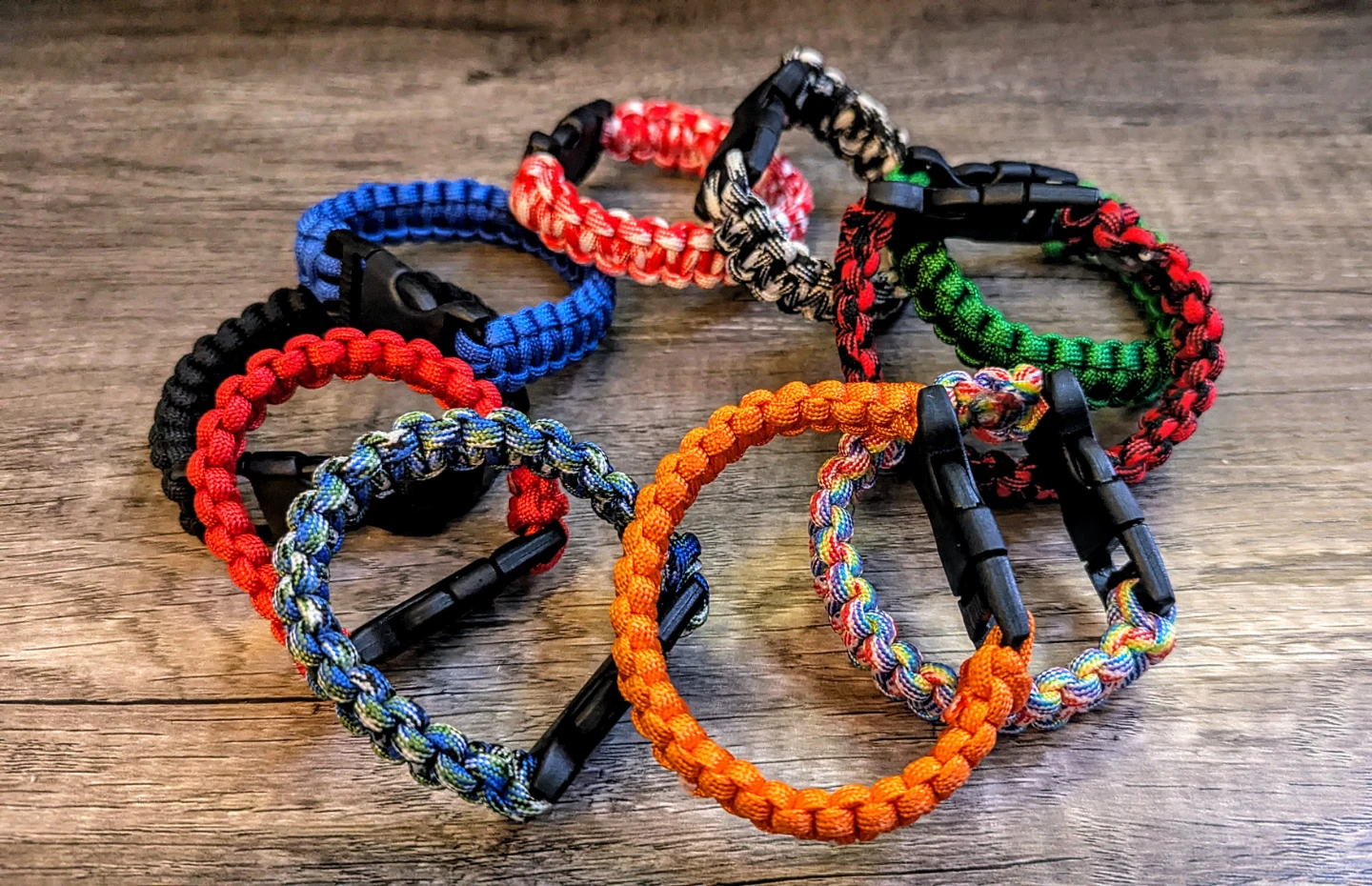Paracord Bracelets with Buckle 5$ per braclet - photo 2