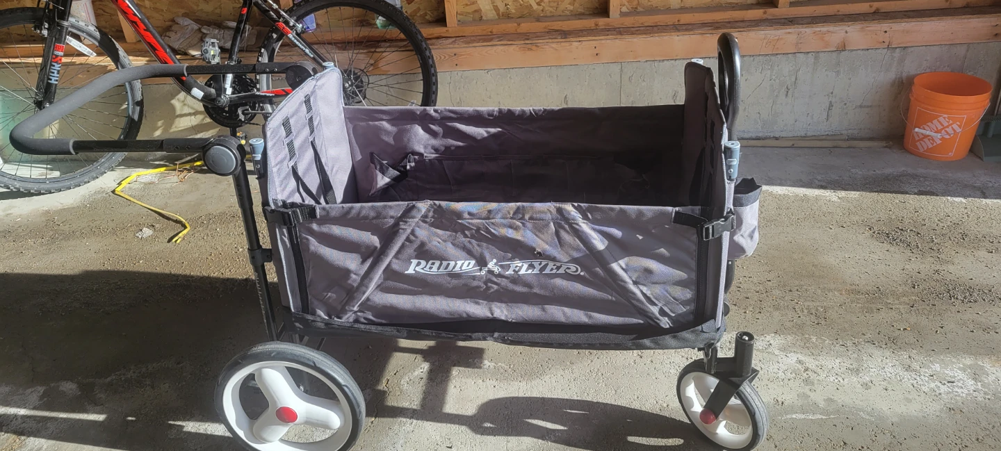 Radio Flyer All-Terrain Wagon - photo 2