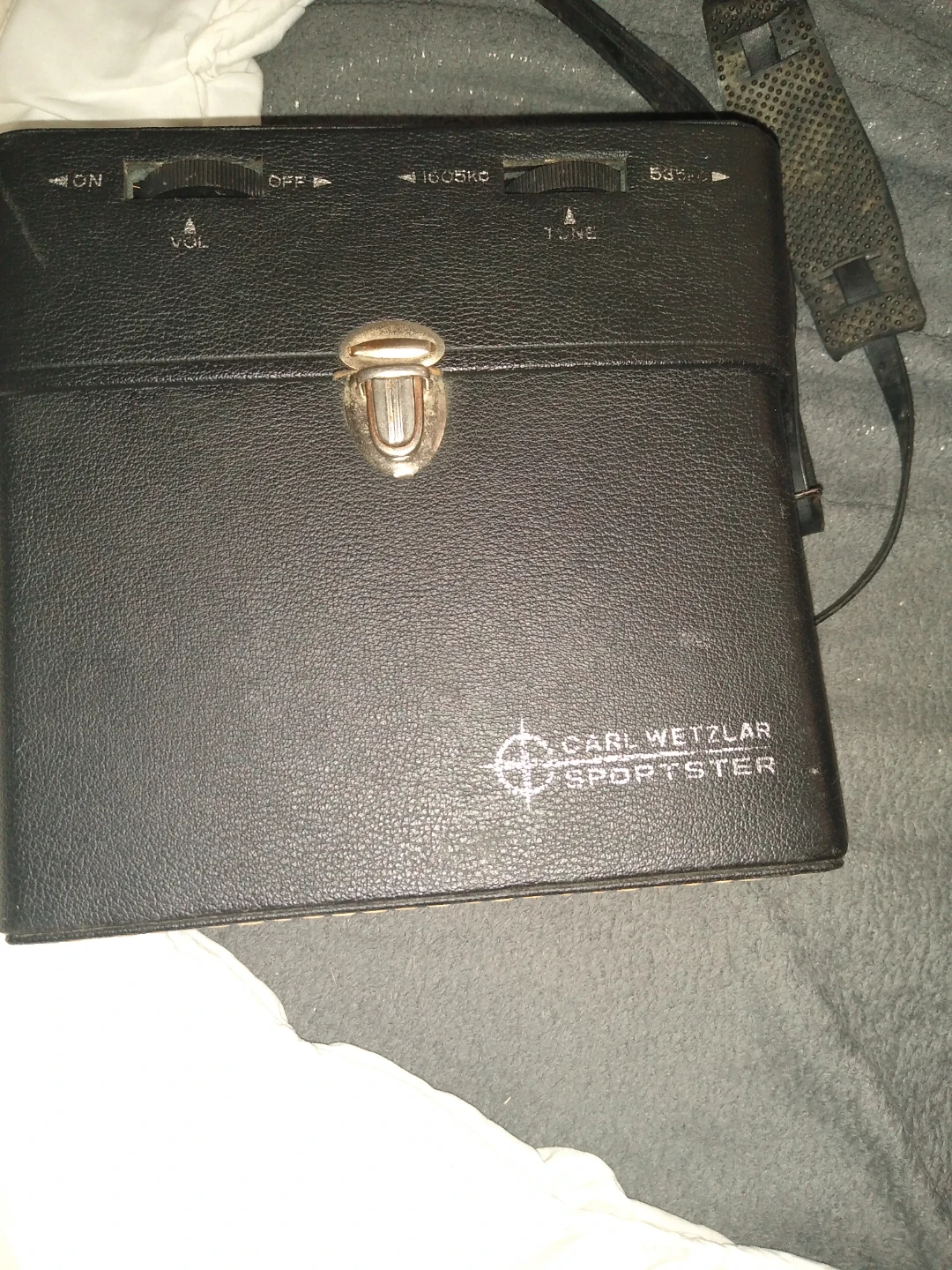 Carl Wetzlar vintage radio binocular case