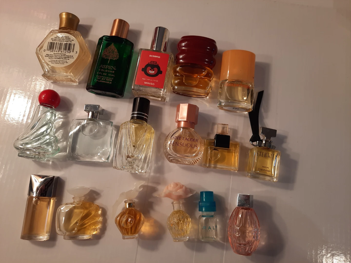 Assorted Mini Perfume Collection - photo 2