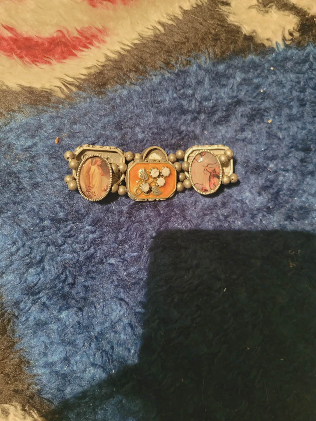 Jewelery including ambergris pendant - photo 4