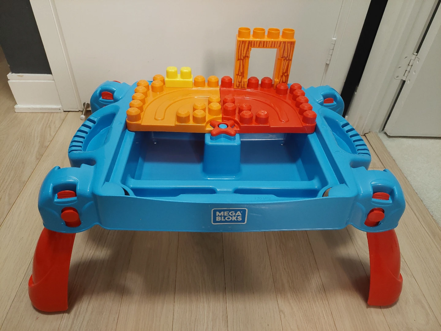 MEGA BLOKS First Build & Learn Table (FREE)