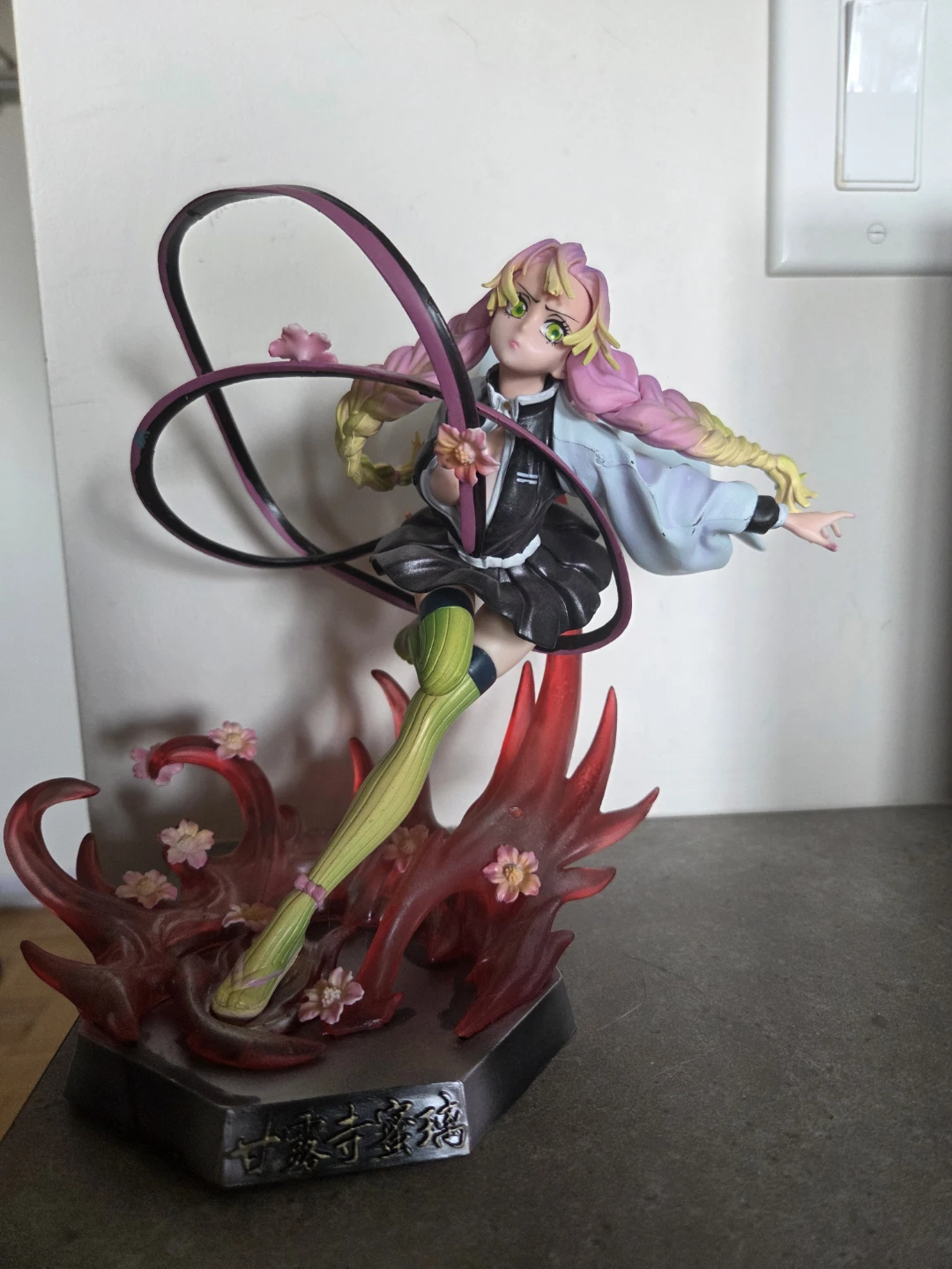 Demon Slayer Mitsuri Kanroji Figure