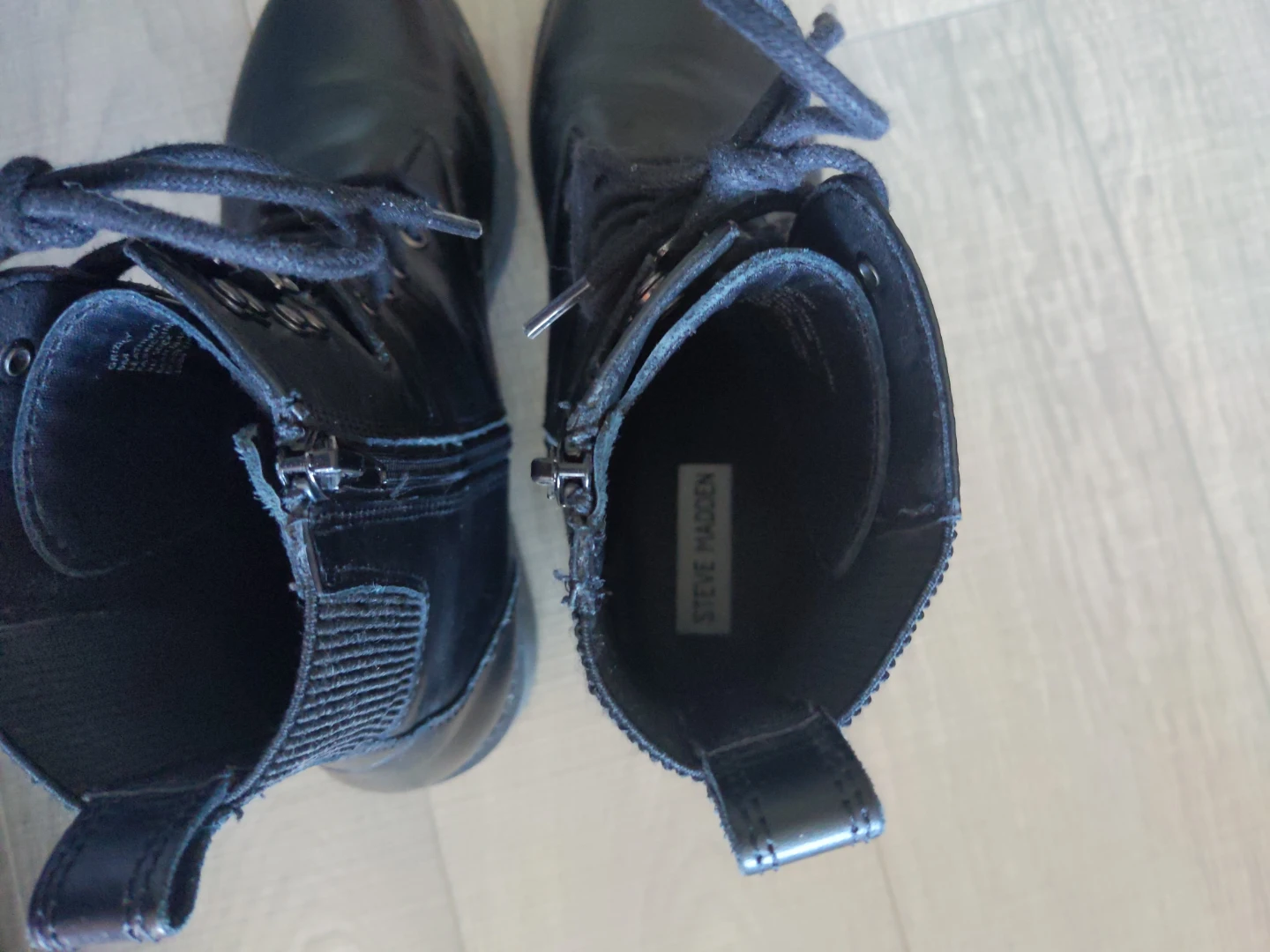 Steve Madden Grizzly Combat Boots - womens Size 9 - photo 4