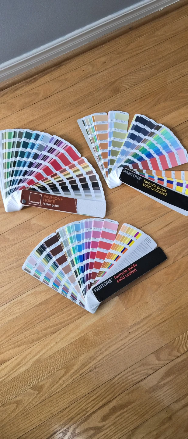 Set of 3 PANTONE Formula Guide Color Swatches