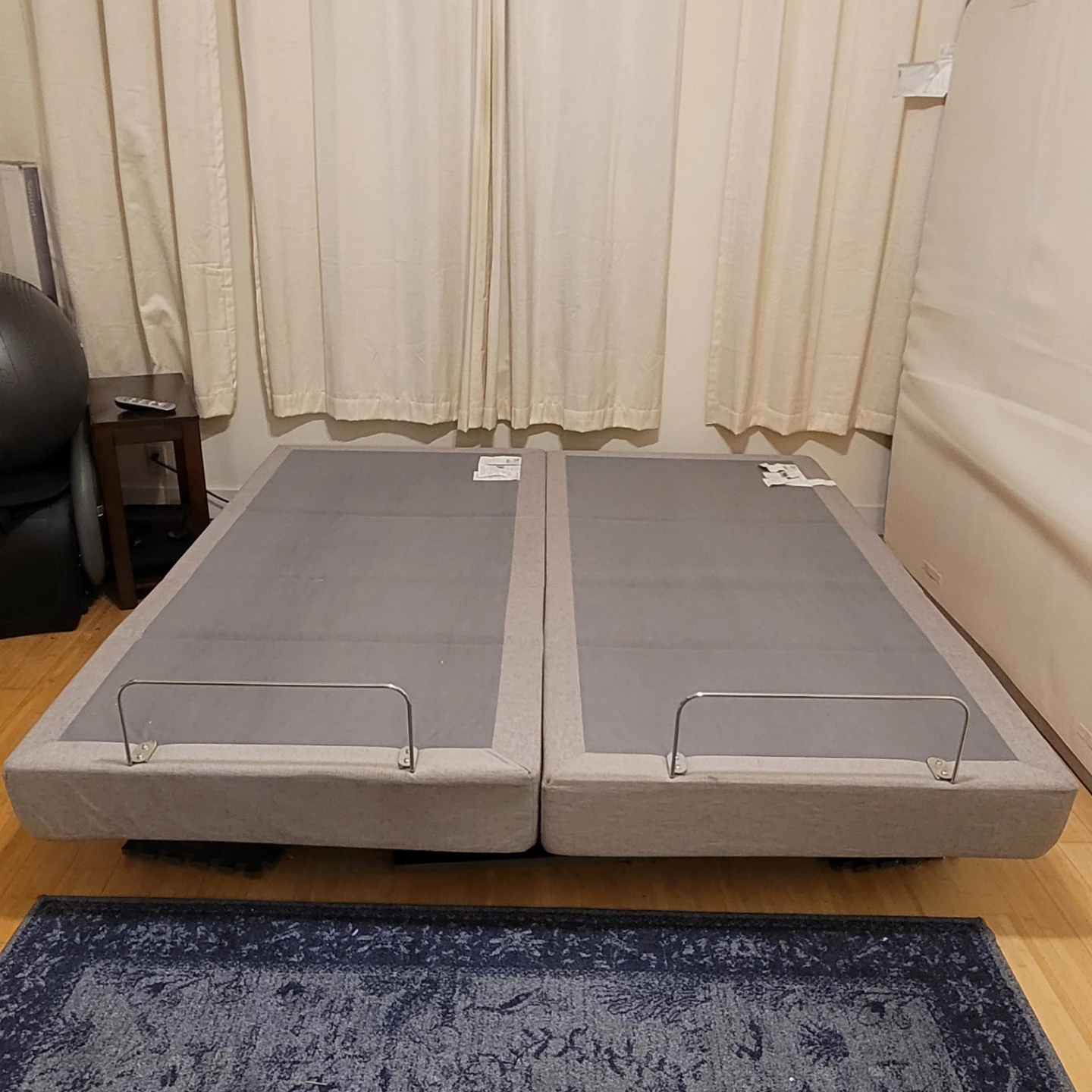 Temperpedic King Adjustable Base With Massage and Memory $1800