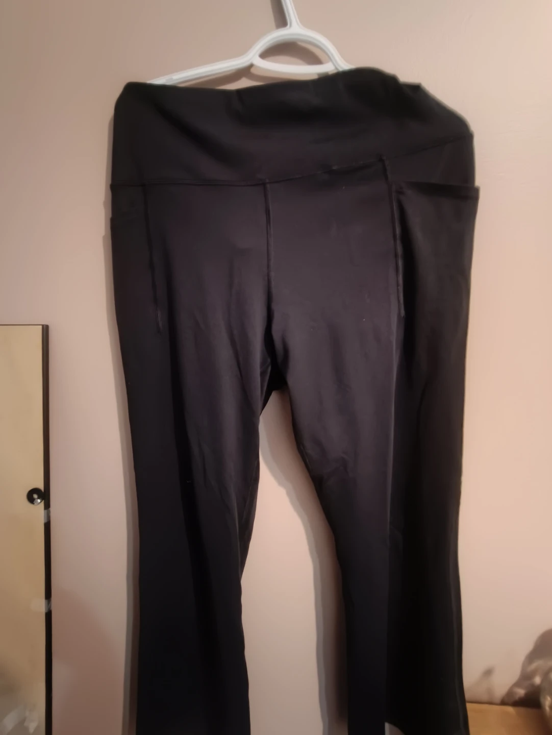 Black Activewear Leggings with Pockets