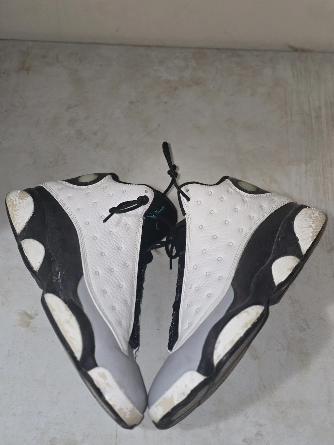 Air Jordan 13 "Court Purple" Sneakers - photo 2