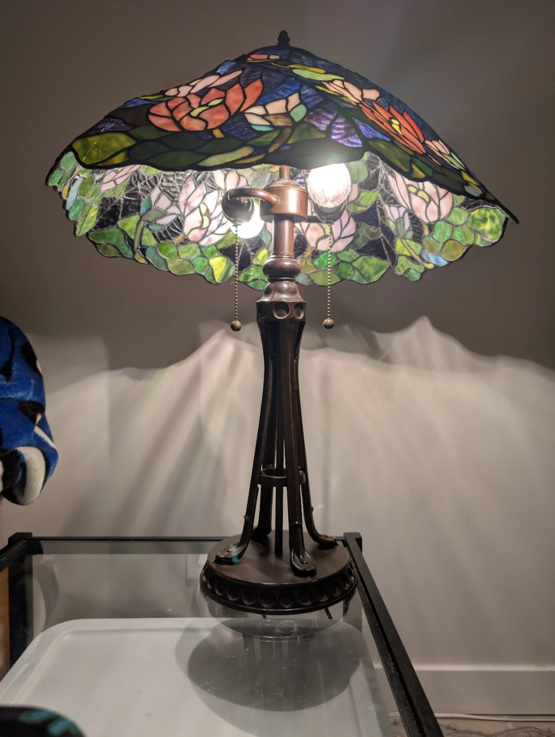 Tiffany Style Stained Glass Floral Table Lamp