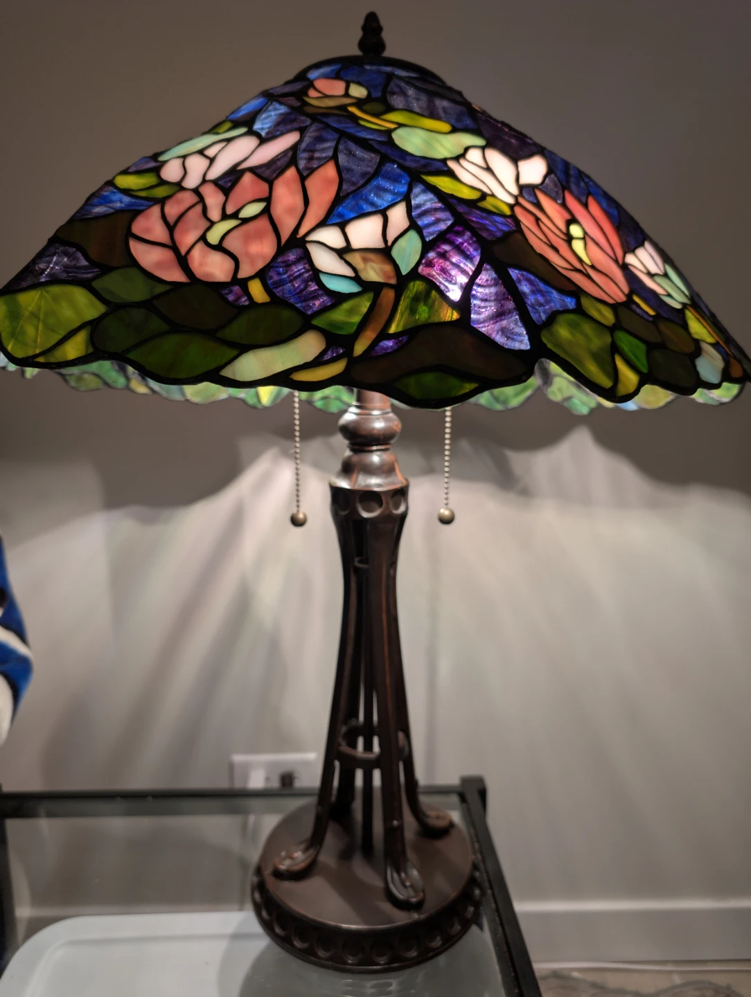 Tiffany Style Stained Glass Floral Table Lamp - photo 2