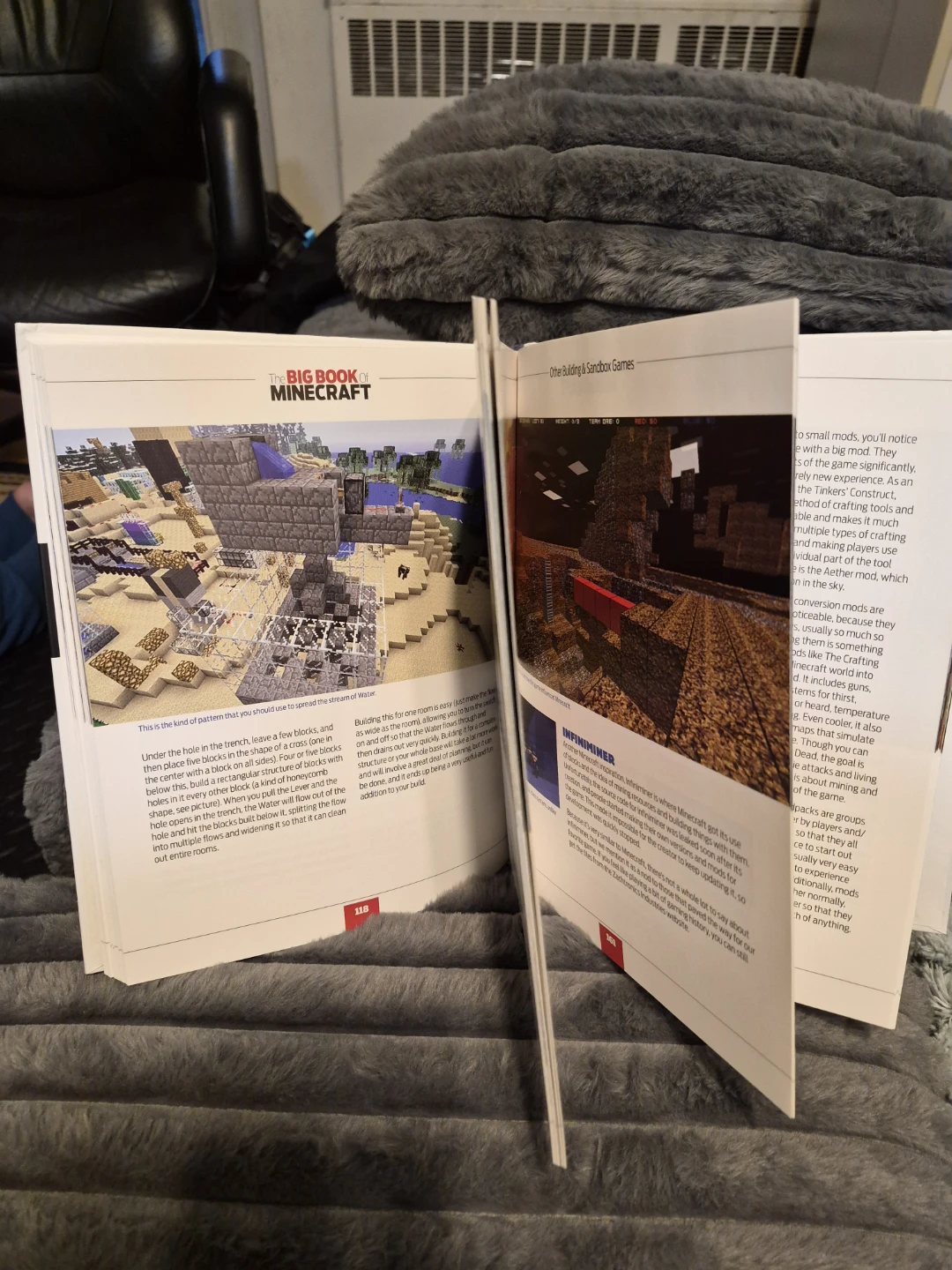 The Big Book of Minecraft - The Unofficial Guide - photo 2