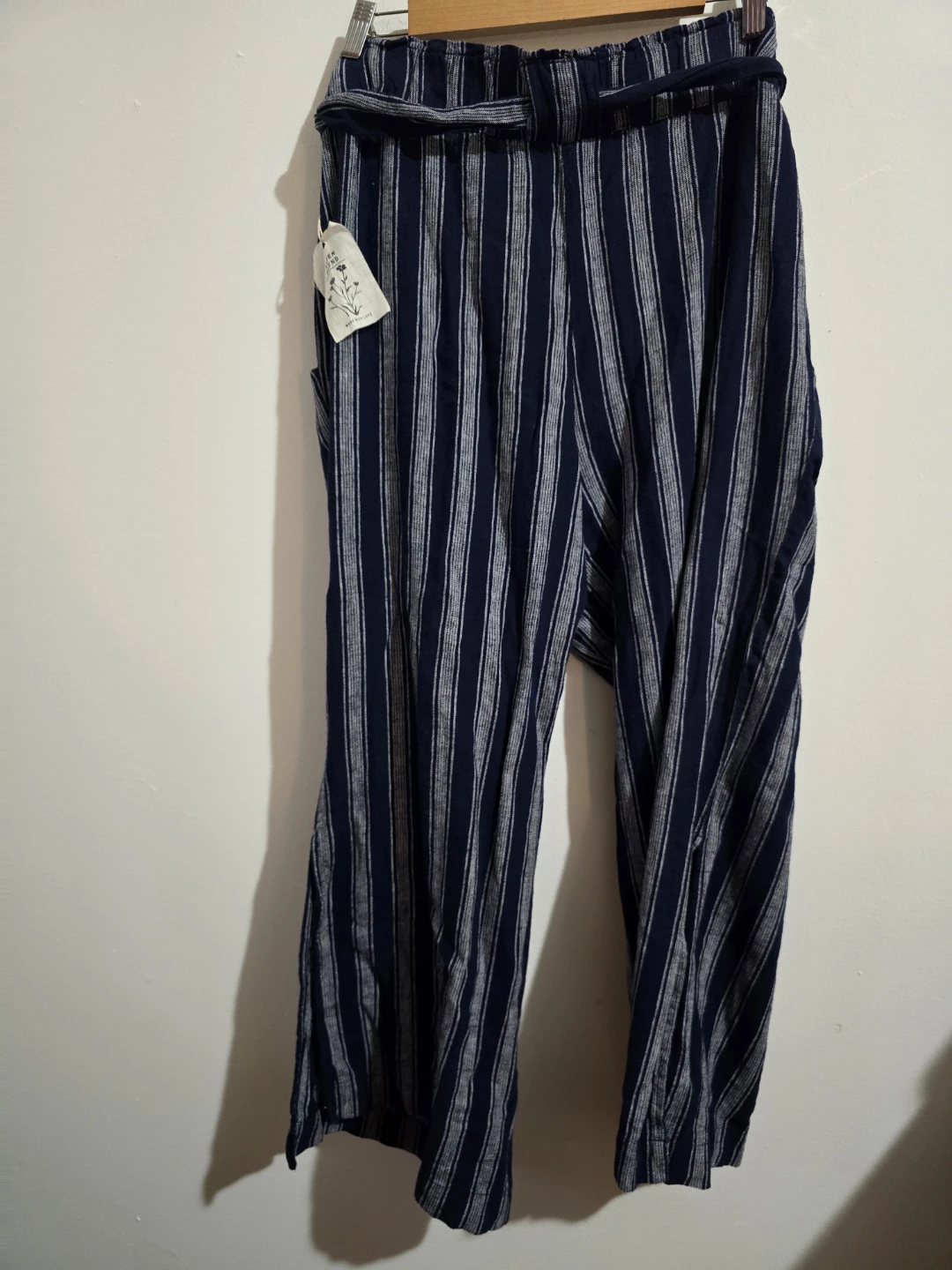 ​New Indigo Rein Navy & White Striped Pants - Size XL - photo 2