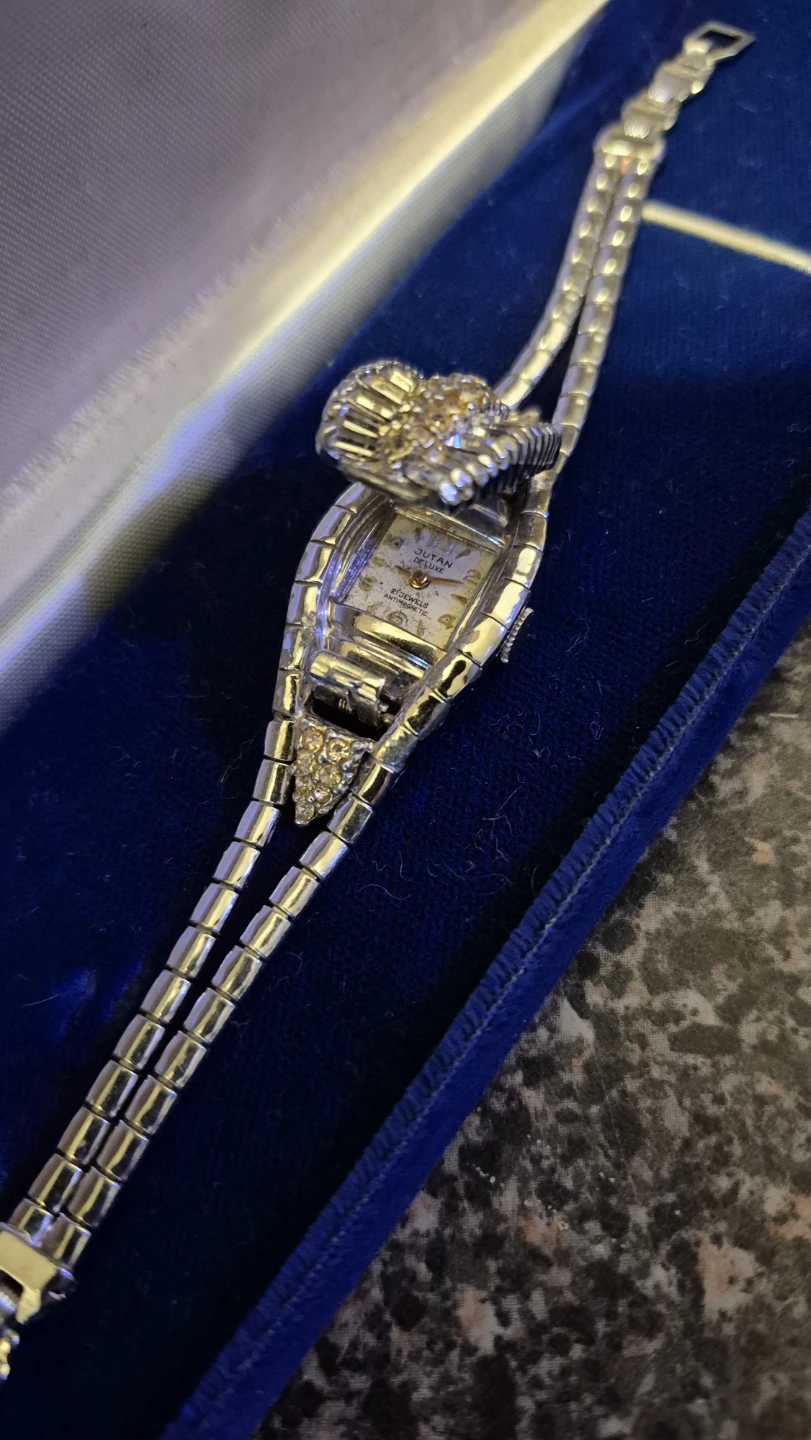 Titan Ladies Watch - photo 3