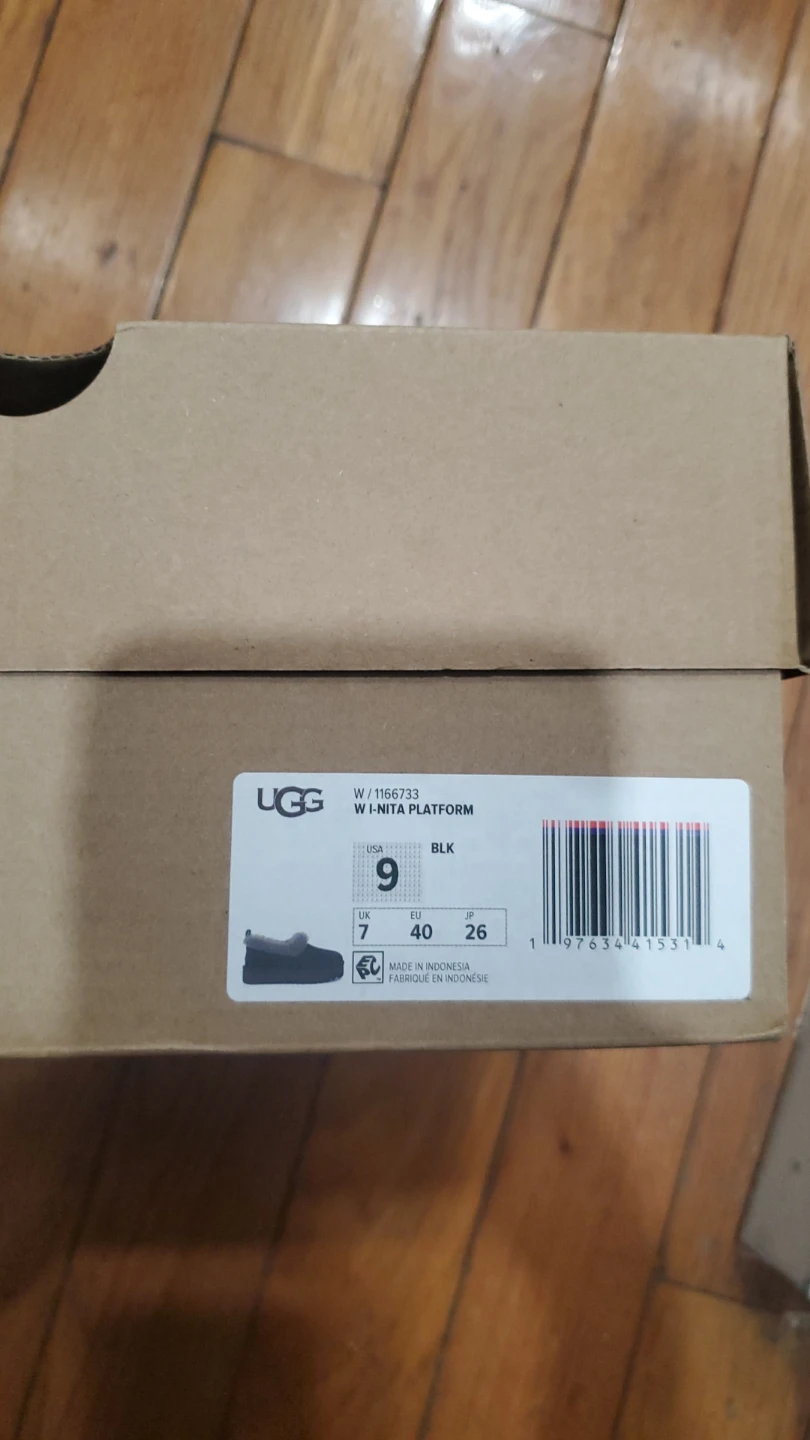 UGG W Nita Platform Shoes Black Size 9