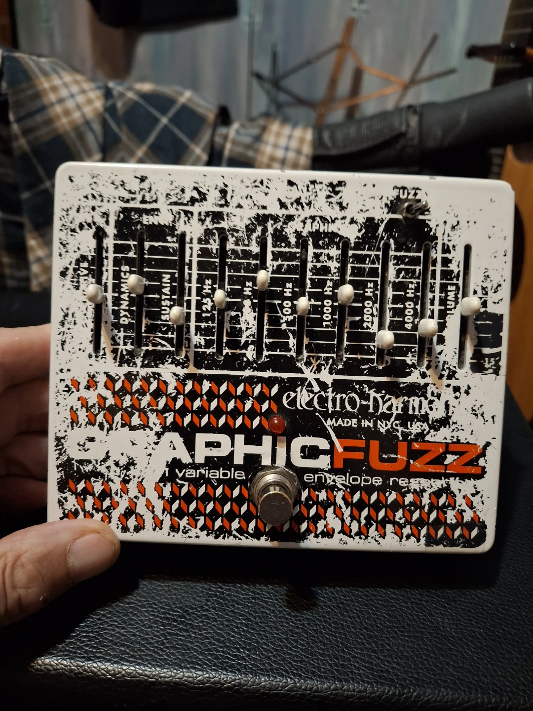 Electro-Harmonix "APHICFUZZ" Variable Envelope Resonator