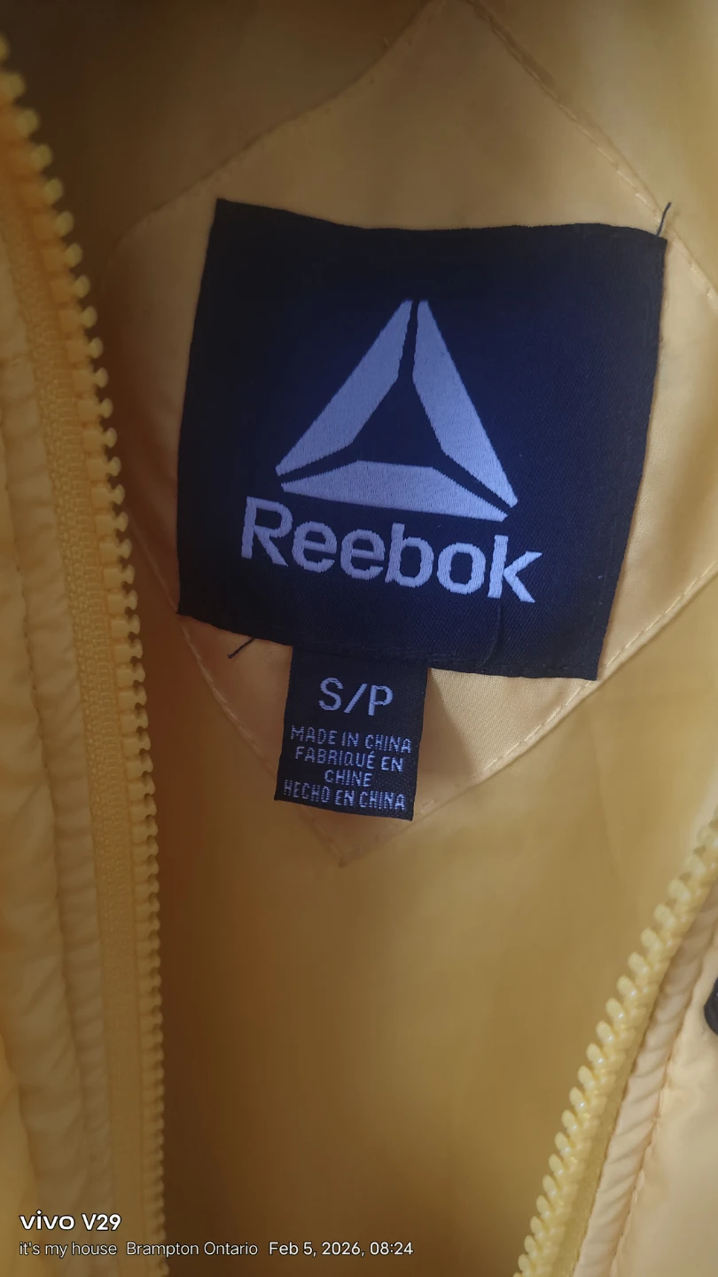 Reebok Puffer Jacket - Yellow - Size S/P - photo 3