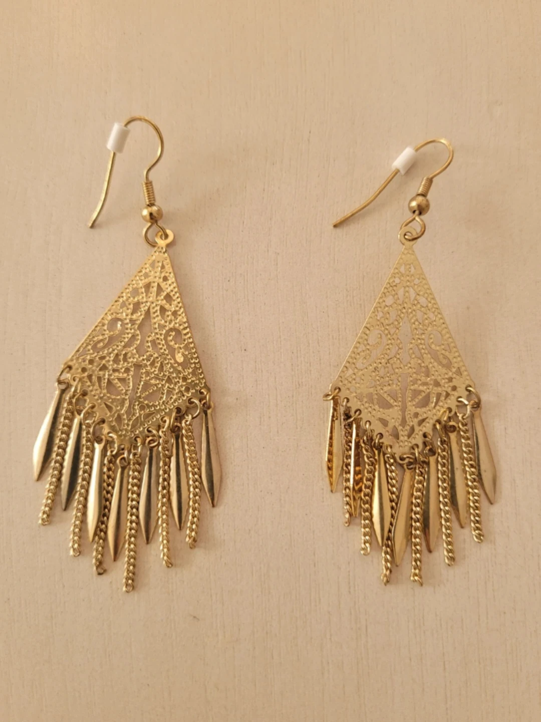 Y2K Gold Tone Dangle Earrings