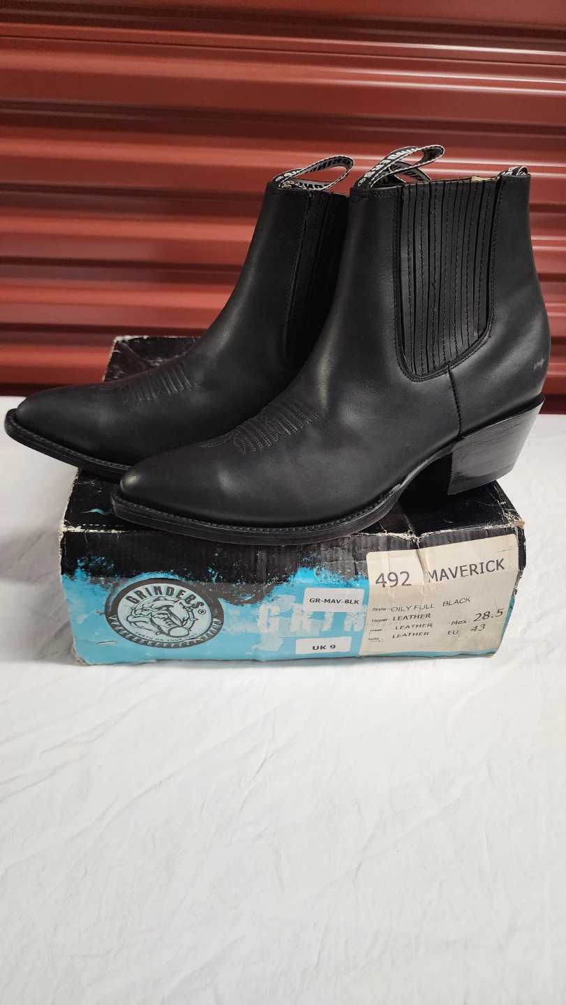 Grinders Maverick Black Leather Boots Size EU 43