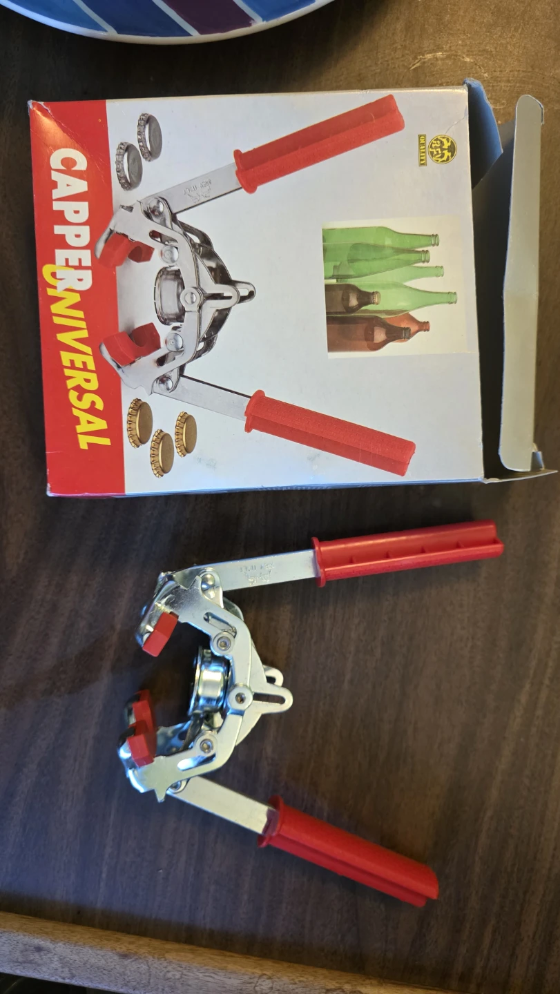 Universal Bottle Capper