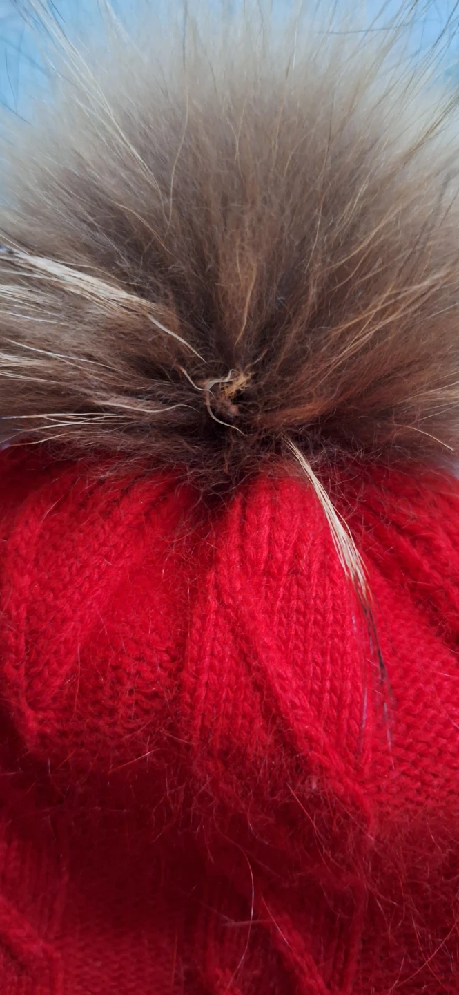 Moncler Red Pom Pom Beanie - photo 3