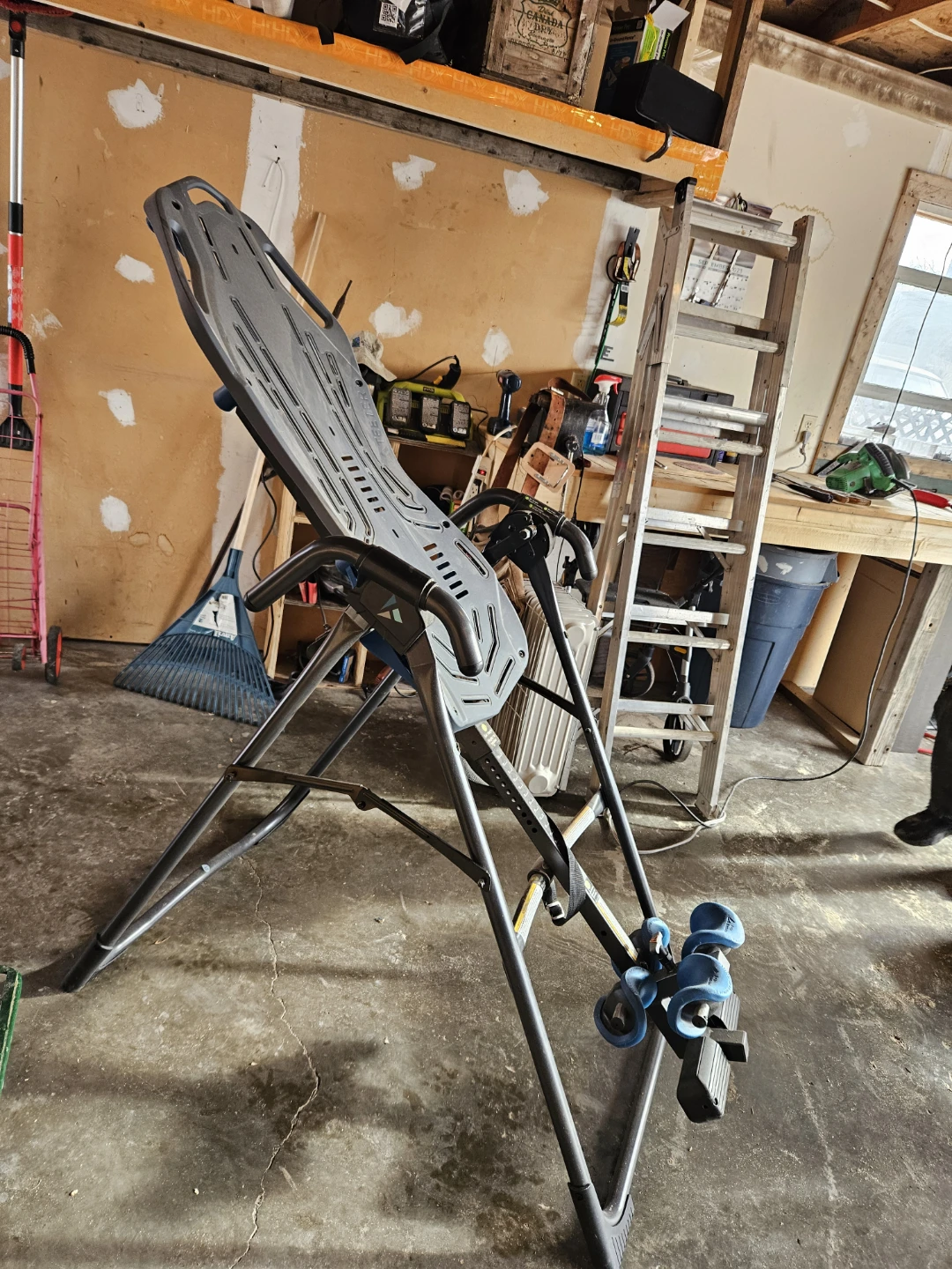 Back exercise - photo 2