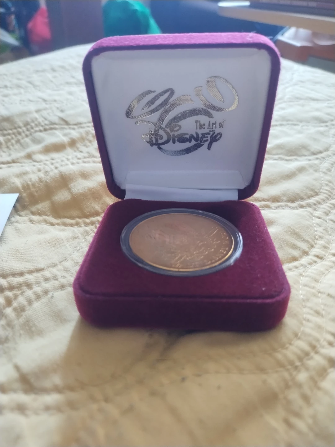 Walt Disney World 25th Anniversary Commemorative Medallion - photo 3
