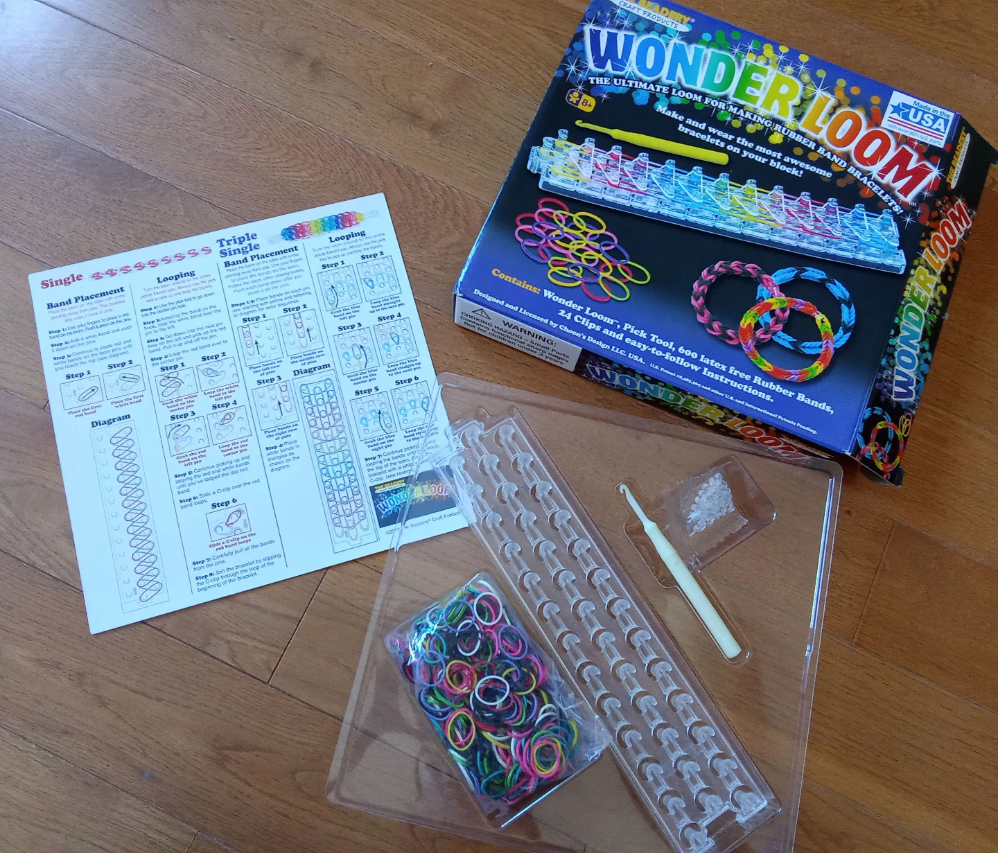 NEW Wonder Loom Rubber Band Bracelet Making Kit