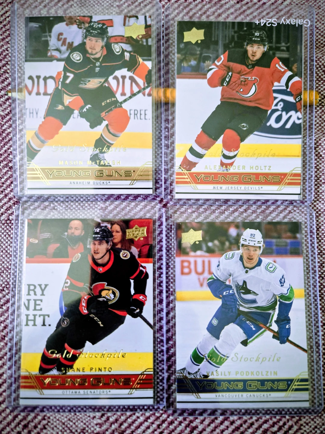 Upper Deck Hockey Cards - Young Guns - photo 2