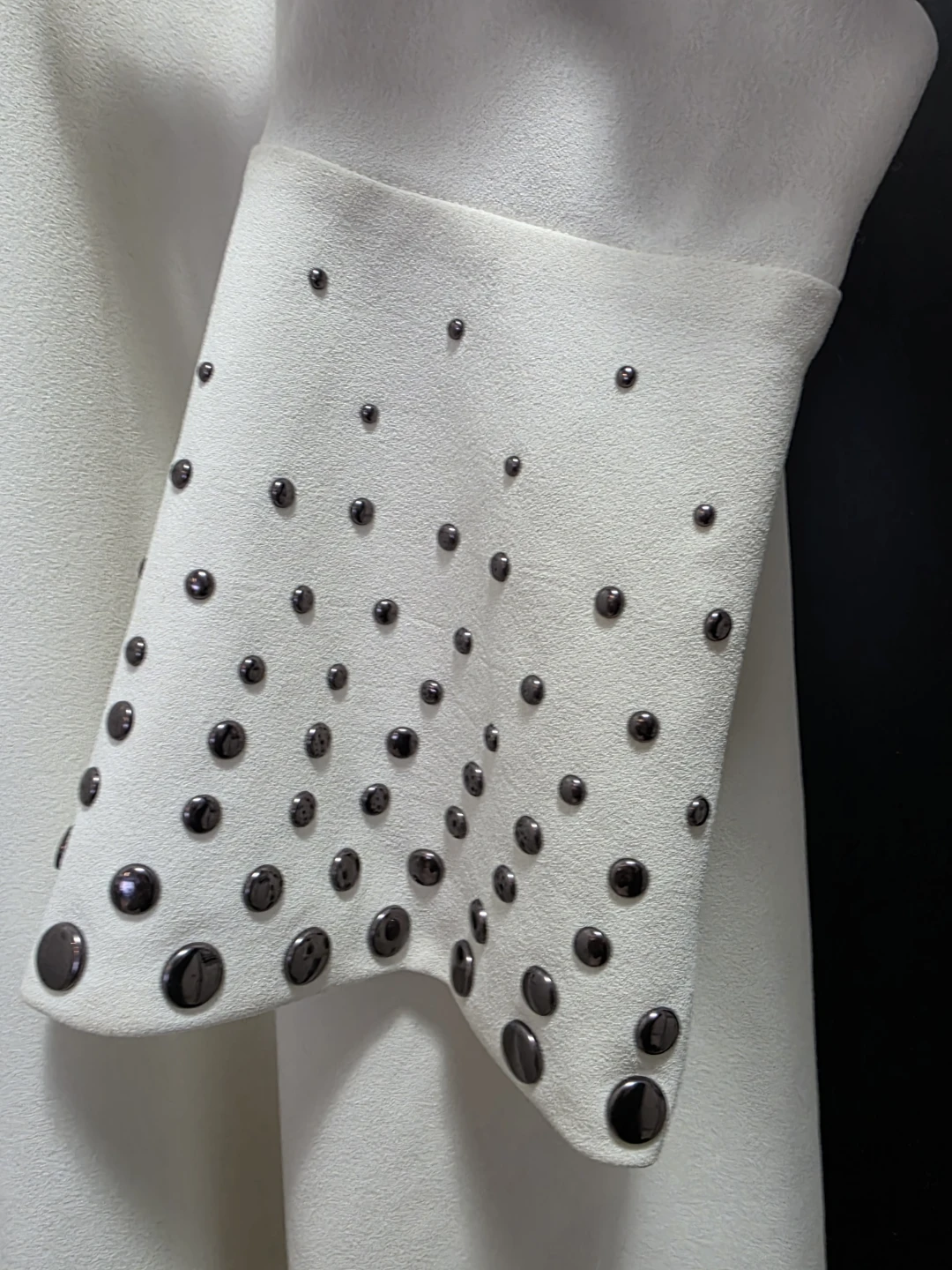 MOVING SALE- White Studded RACHEL ROY Mini Dress - photo 4