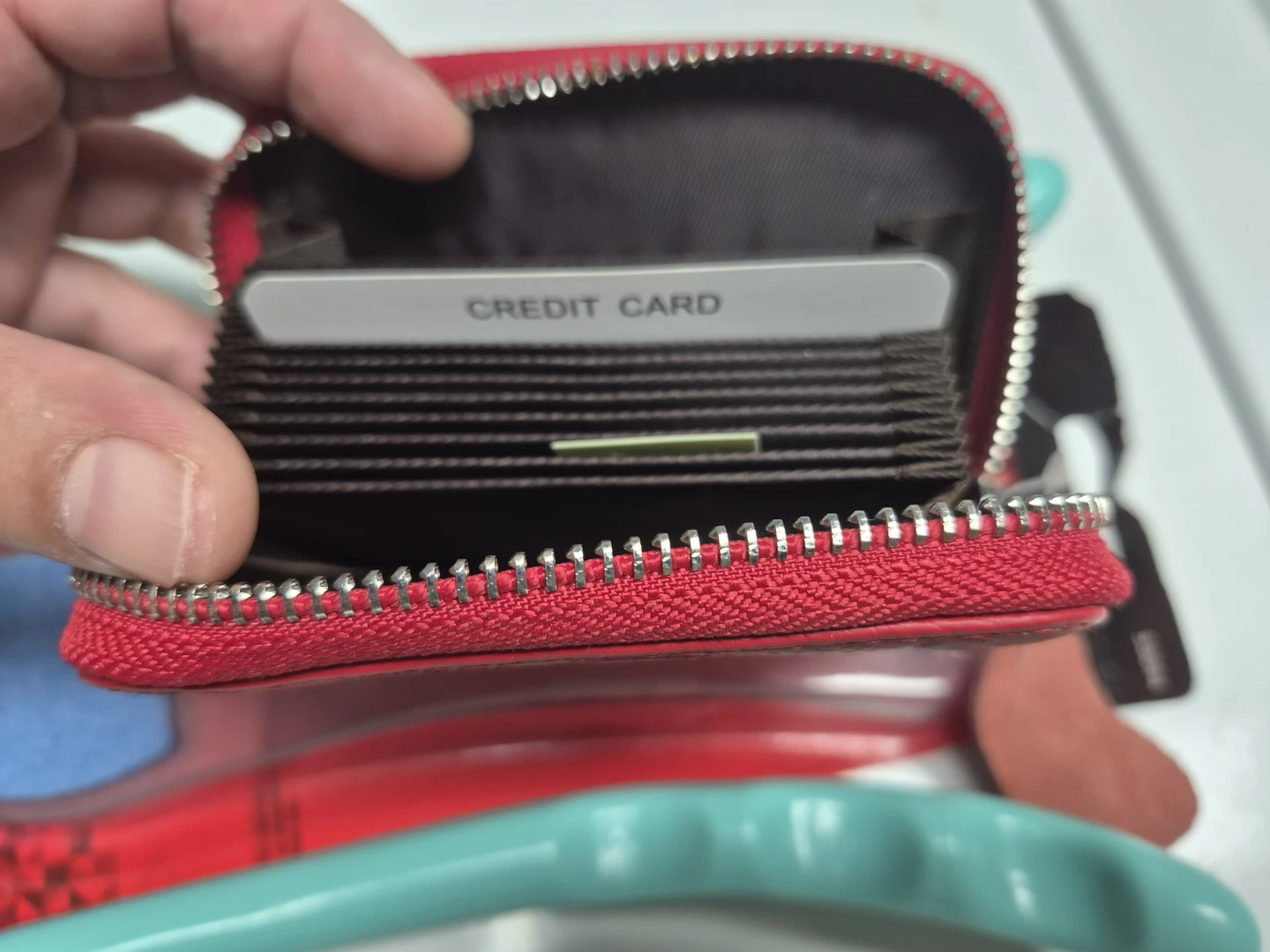 Red Hummingbird Wallet RFID PROTECTED - photo 4