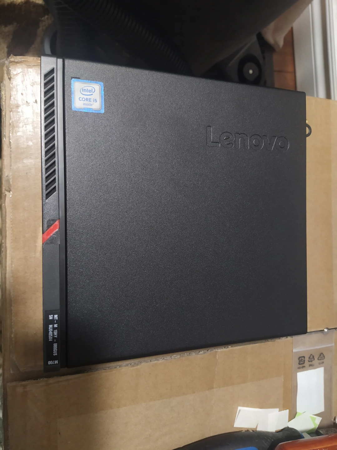 Lenovo M700 Core i5 Mini Desktop Computer