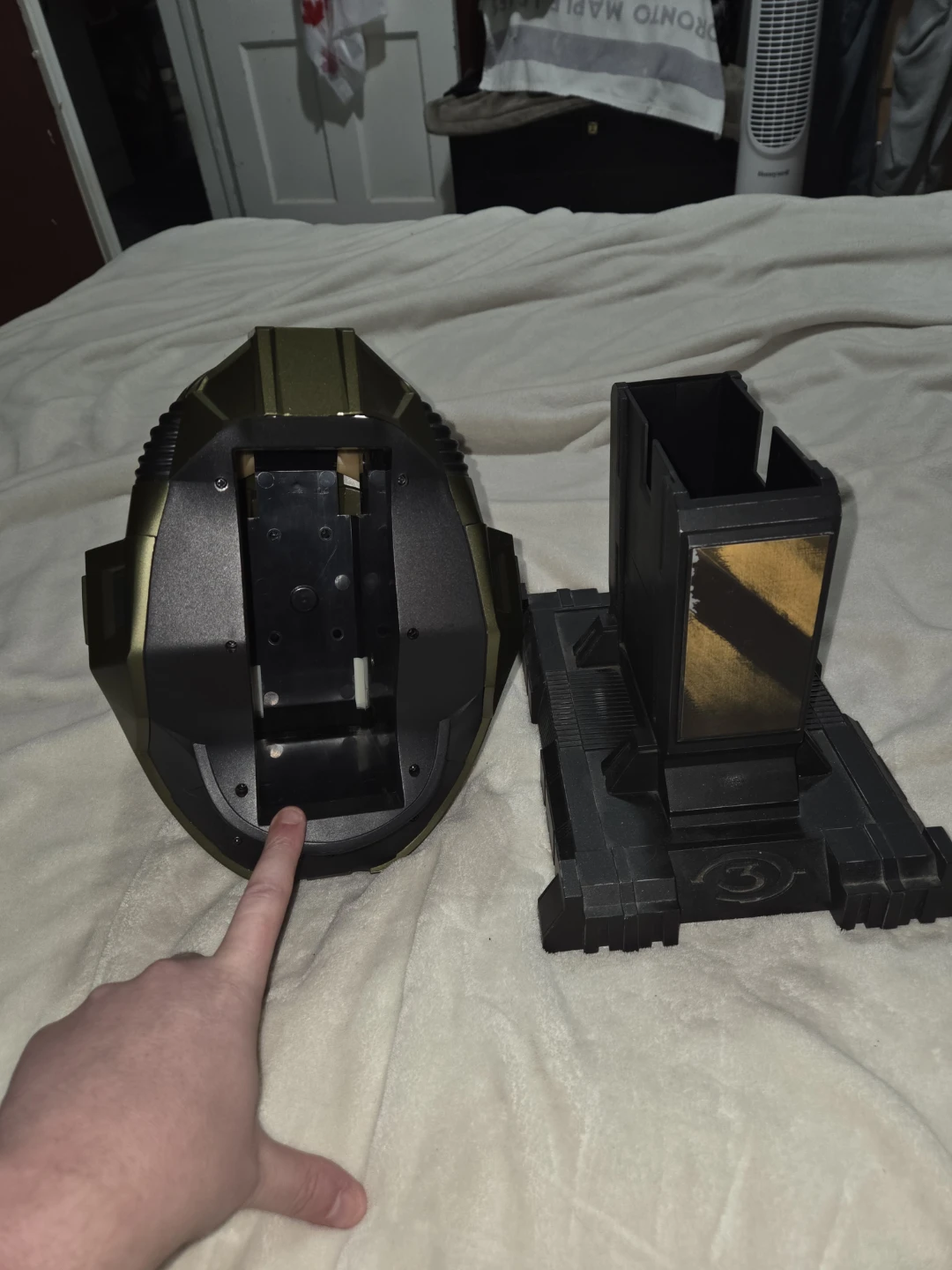 Halo 3 Master Chief Helmet Replica - photo 3
