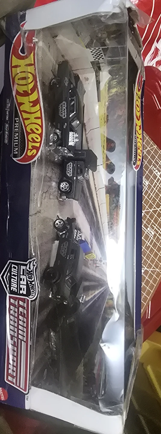 Hot Wheels Premium Car Culture Team Transport Set - photo 2