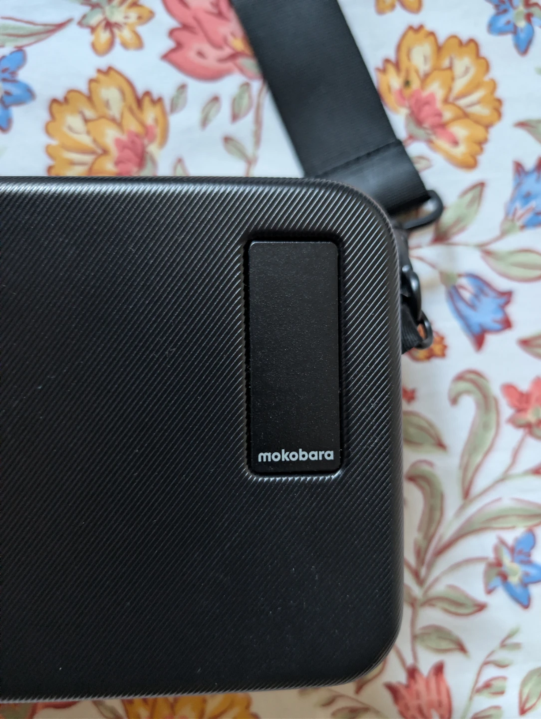 Mokobara Moko Mini Black hardshell sling bag - photo 2