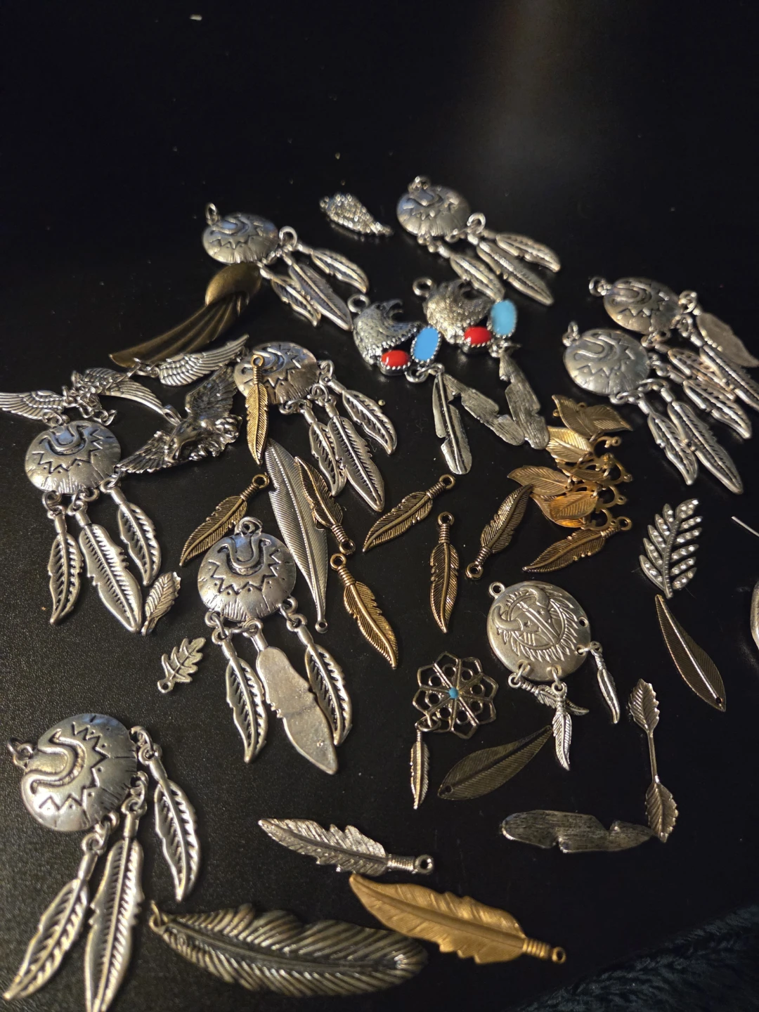 Assorted Dreamcatcher & Feather Charms - photo 3