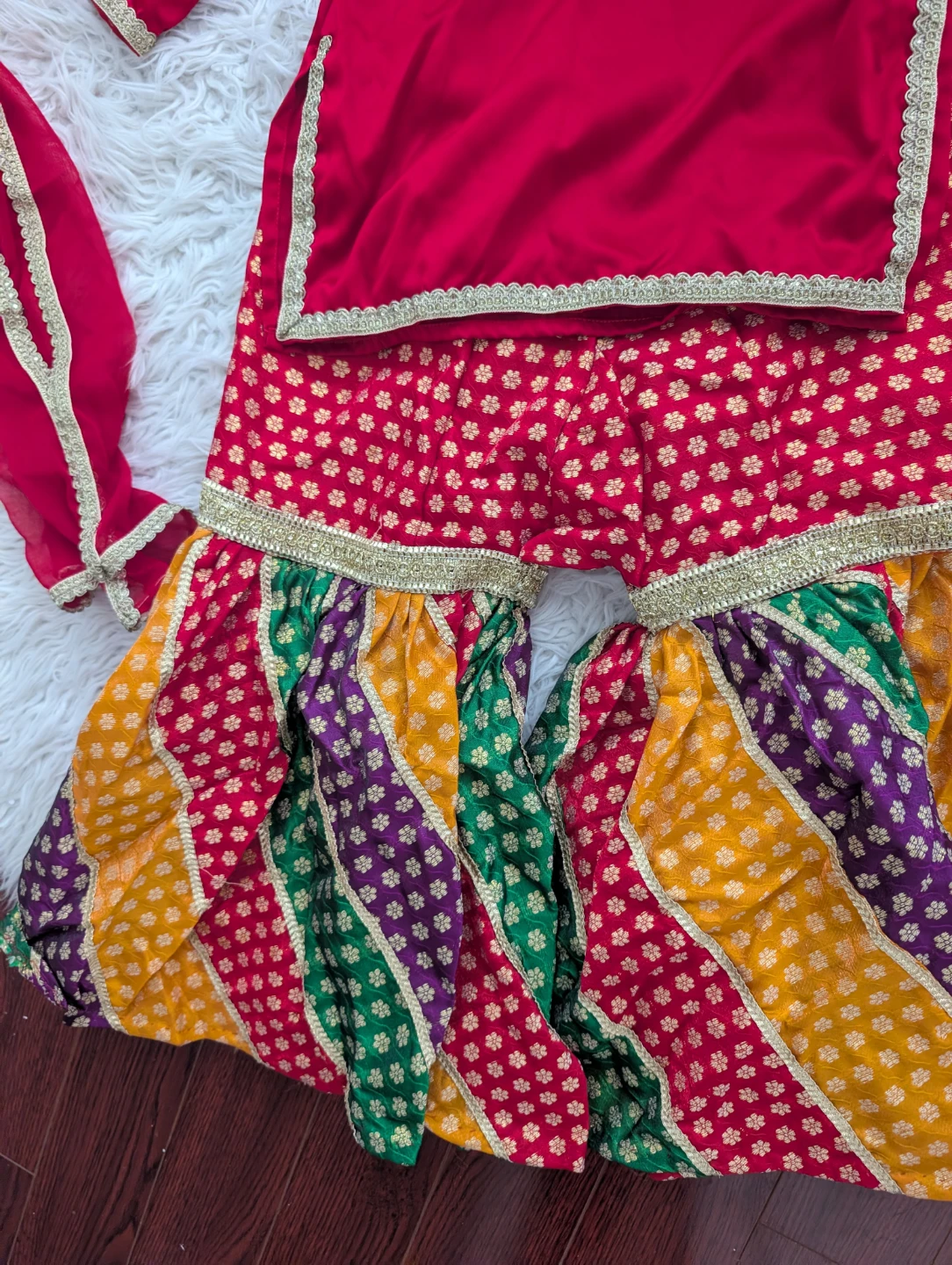 Girl's Red & Multicolour Pakistani Gharara Set - photo 5