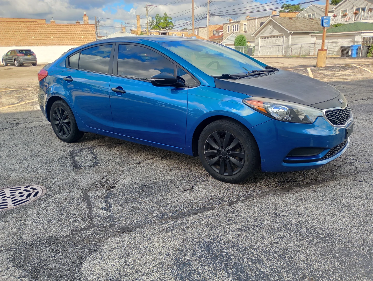 Blue Kia Forte Sedan 2014 120.000 miles originals