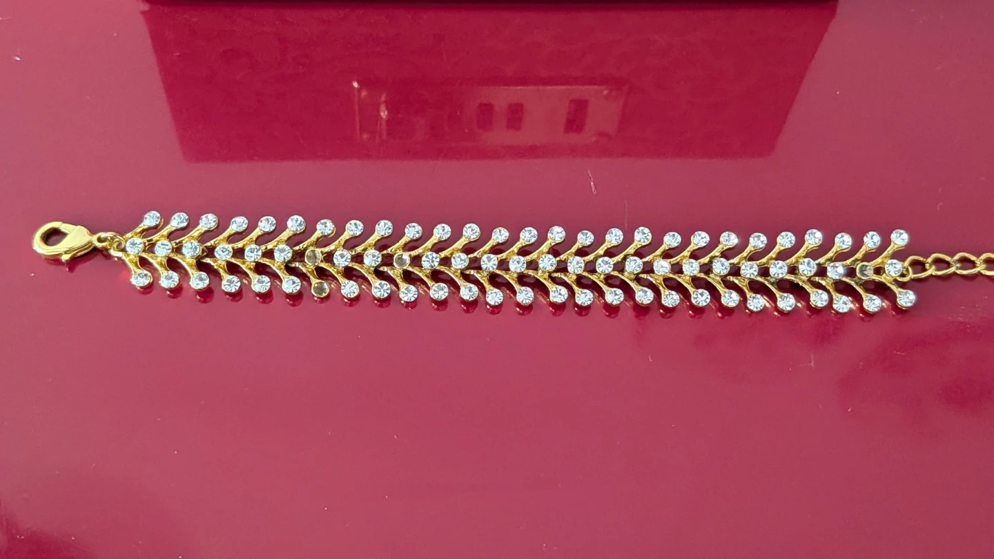 Assorted Earrings and Bracelet Set - photo 3