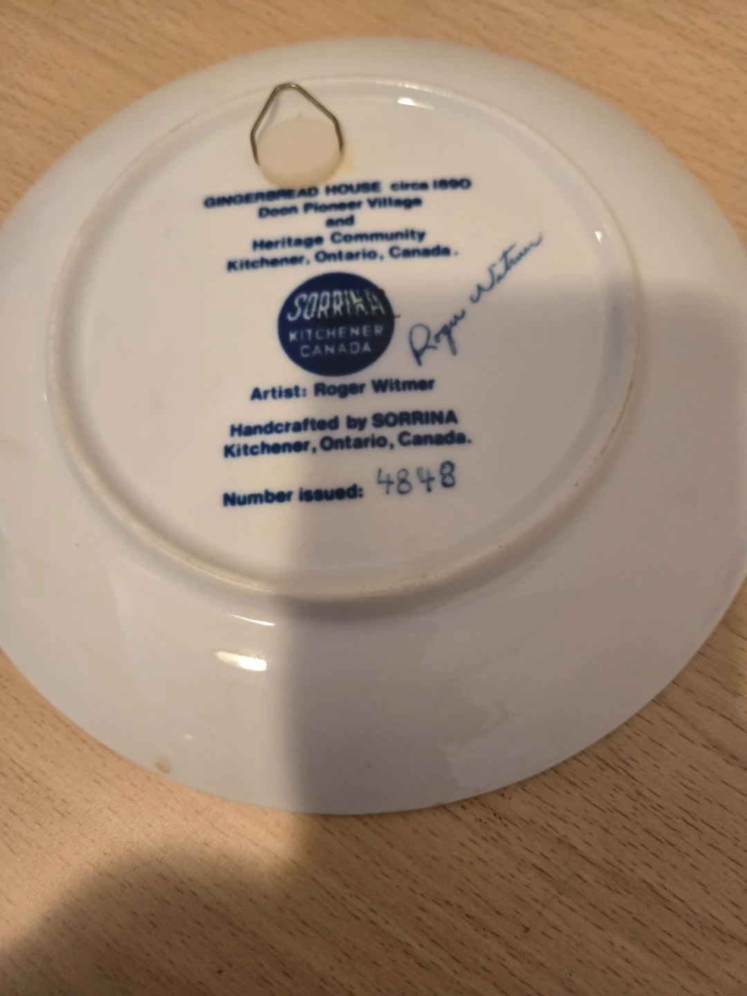Sorrina Handcrafted Christmas Plate - 1981 - photo 2