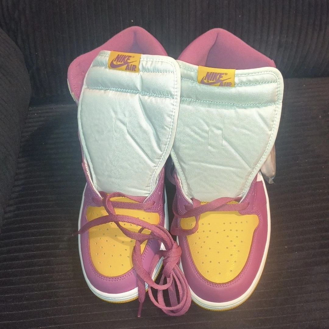Nike Air Jordan 1 Mid Sneakers - photo 2