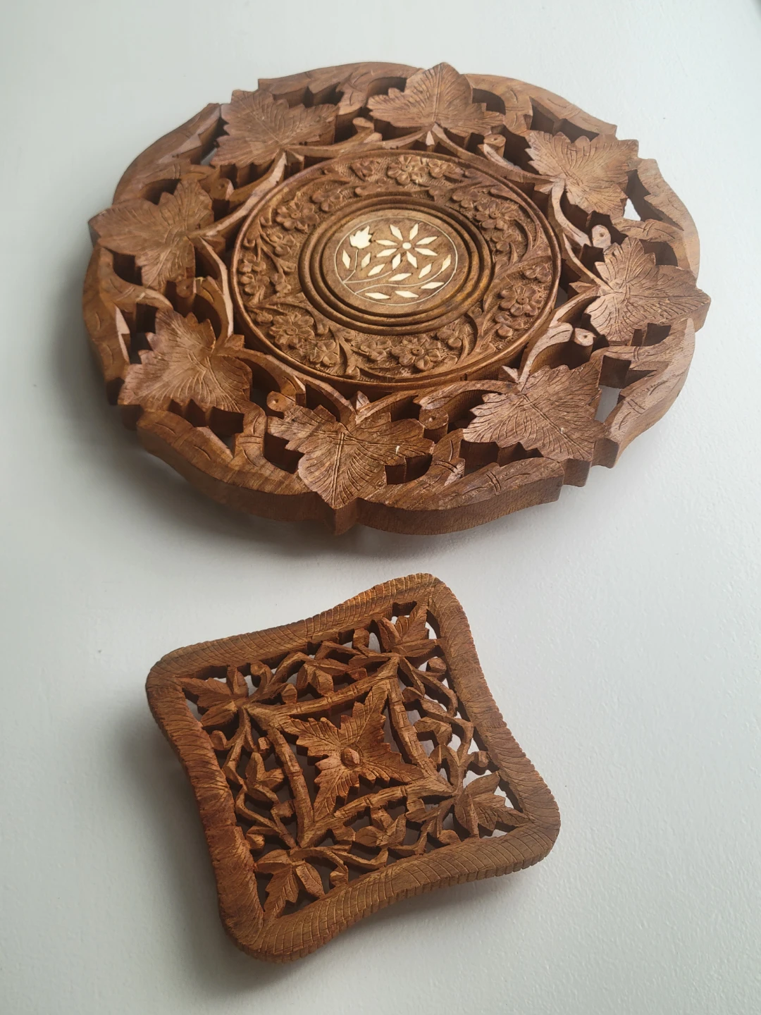 Vintage Hand Carved Wood Trivet & Coasters. Boho India. Plants