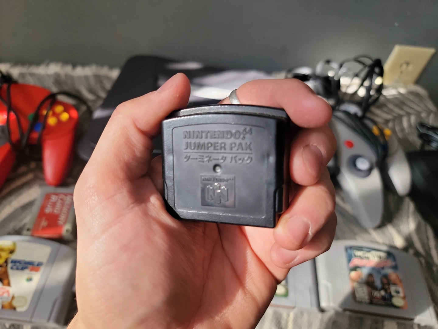 Nintendo N64 Contsole with Games and Accessories - photo 2