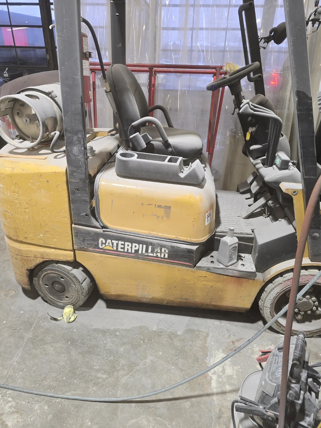 Caterpillar Forklift