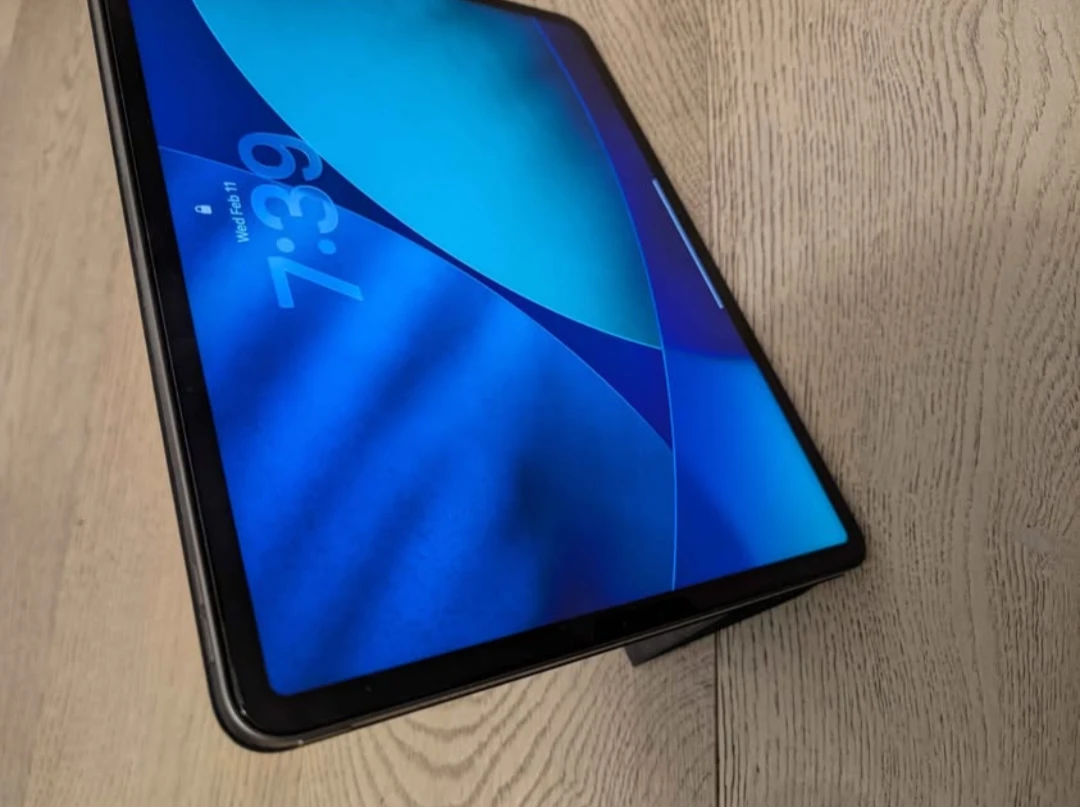 iPad Pro 256GB (12.9-inch) 5th Gen - photo 2