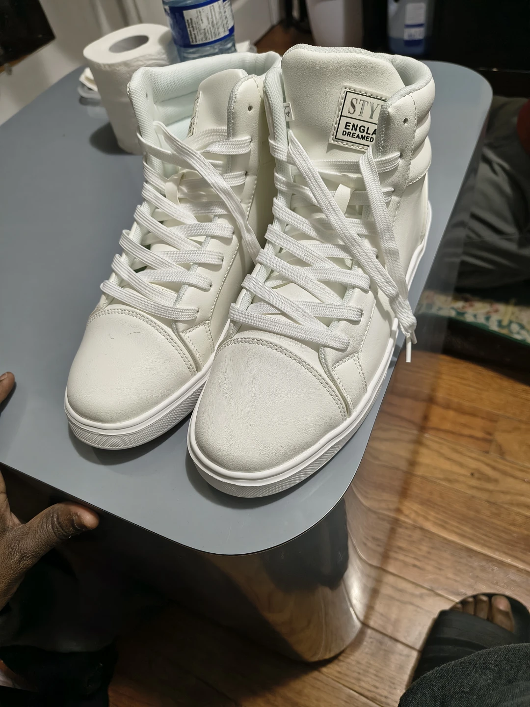 White Sneakers - photo 2