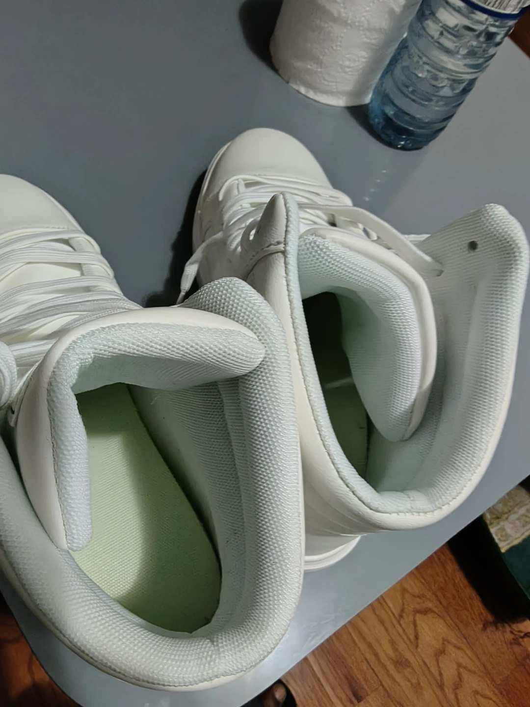 White Sneakers - photo 3